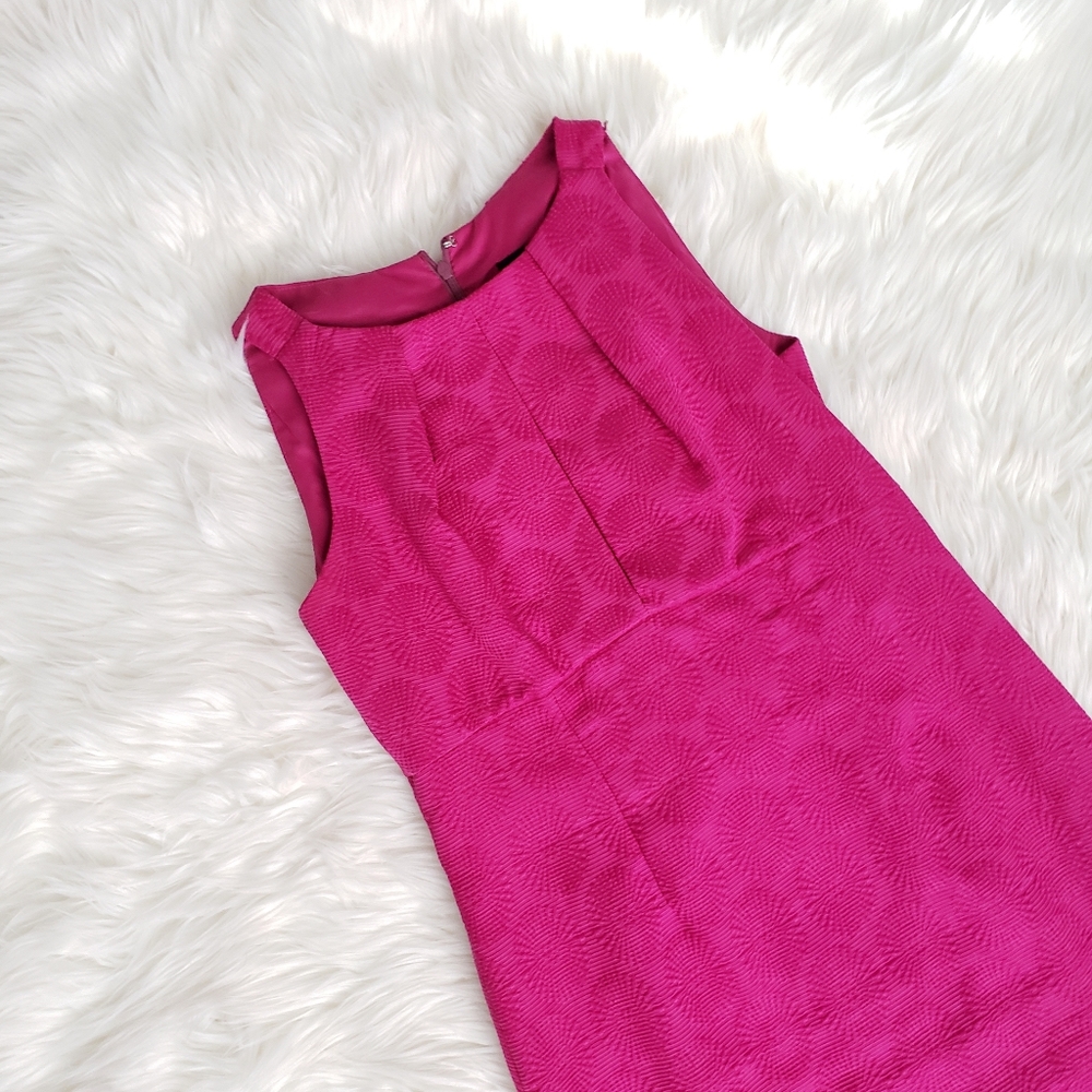Just Taylor Pink Patterned Dress! - Picture 6 of 8
